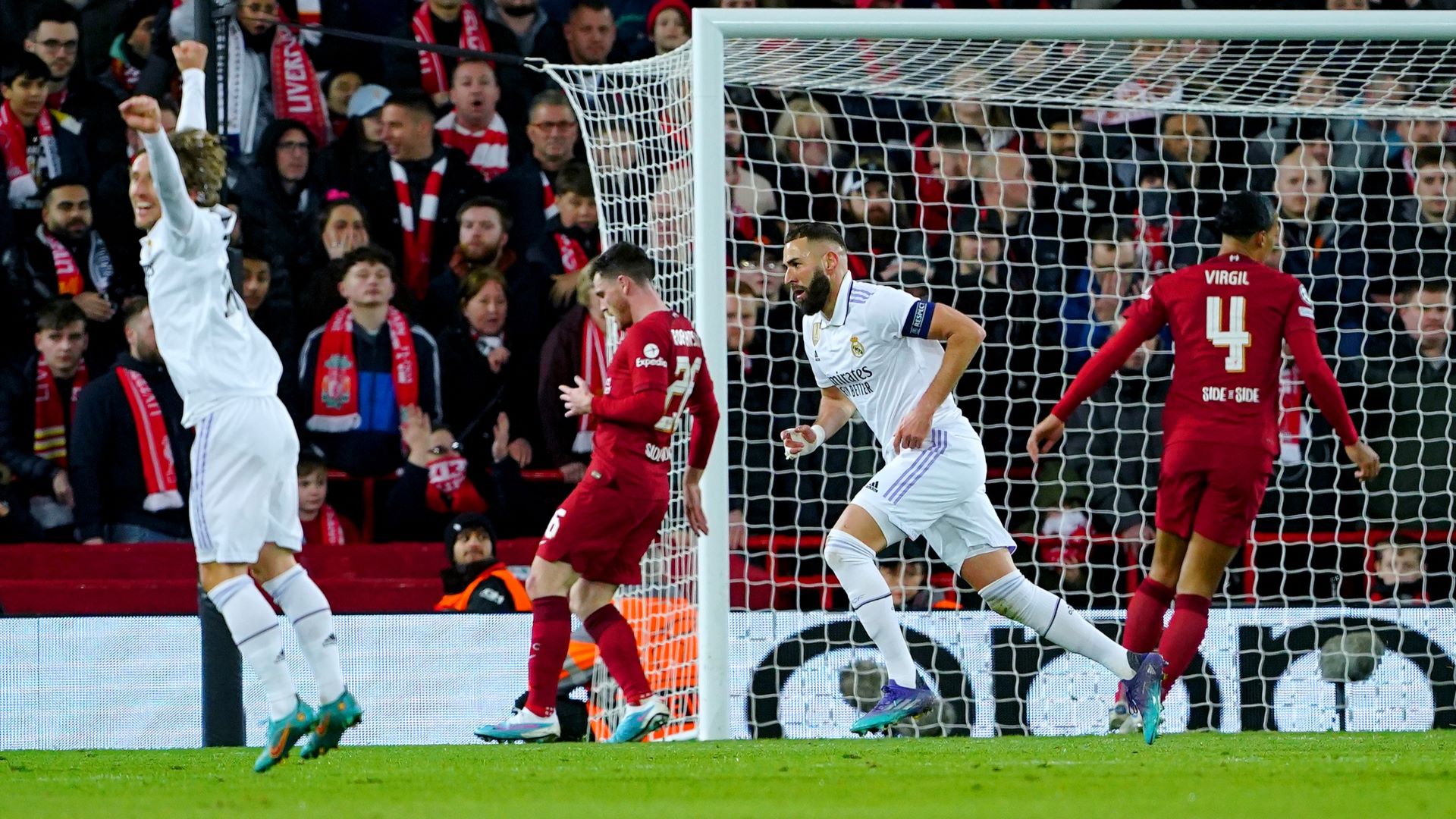 Soi kèo Real Madrid vs Liverpool