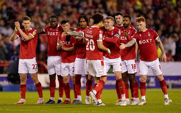 Soi kèo Tài Xỉu Nottingham Forest vs Manchester United